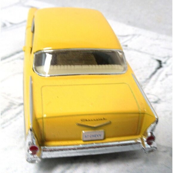 1957 Chevy Bel Air Collectible 1/40 Scale Diecast Kinsmart Yellow - Picture 2 of 6